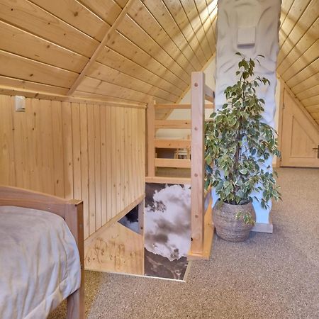 Boska Osada Villa Czarna Gora Bagian luar foto