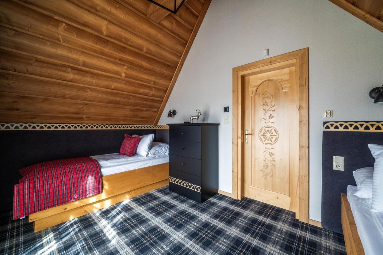 Boska Osada Villa Czarna Gora Bagian luar foto